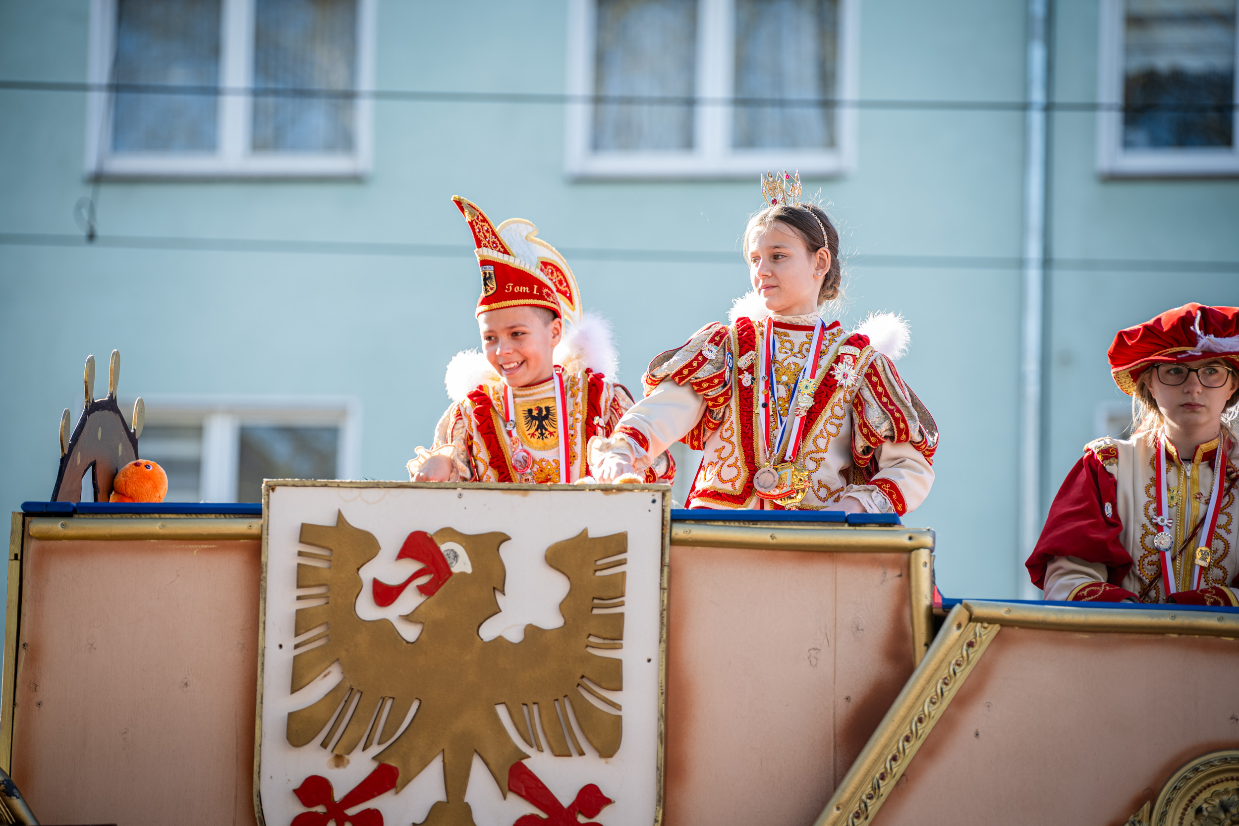 Sowie natürlich das Kinderprinzenpaar: Prinzessin Mia I. und Tom I.