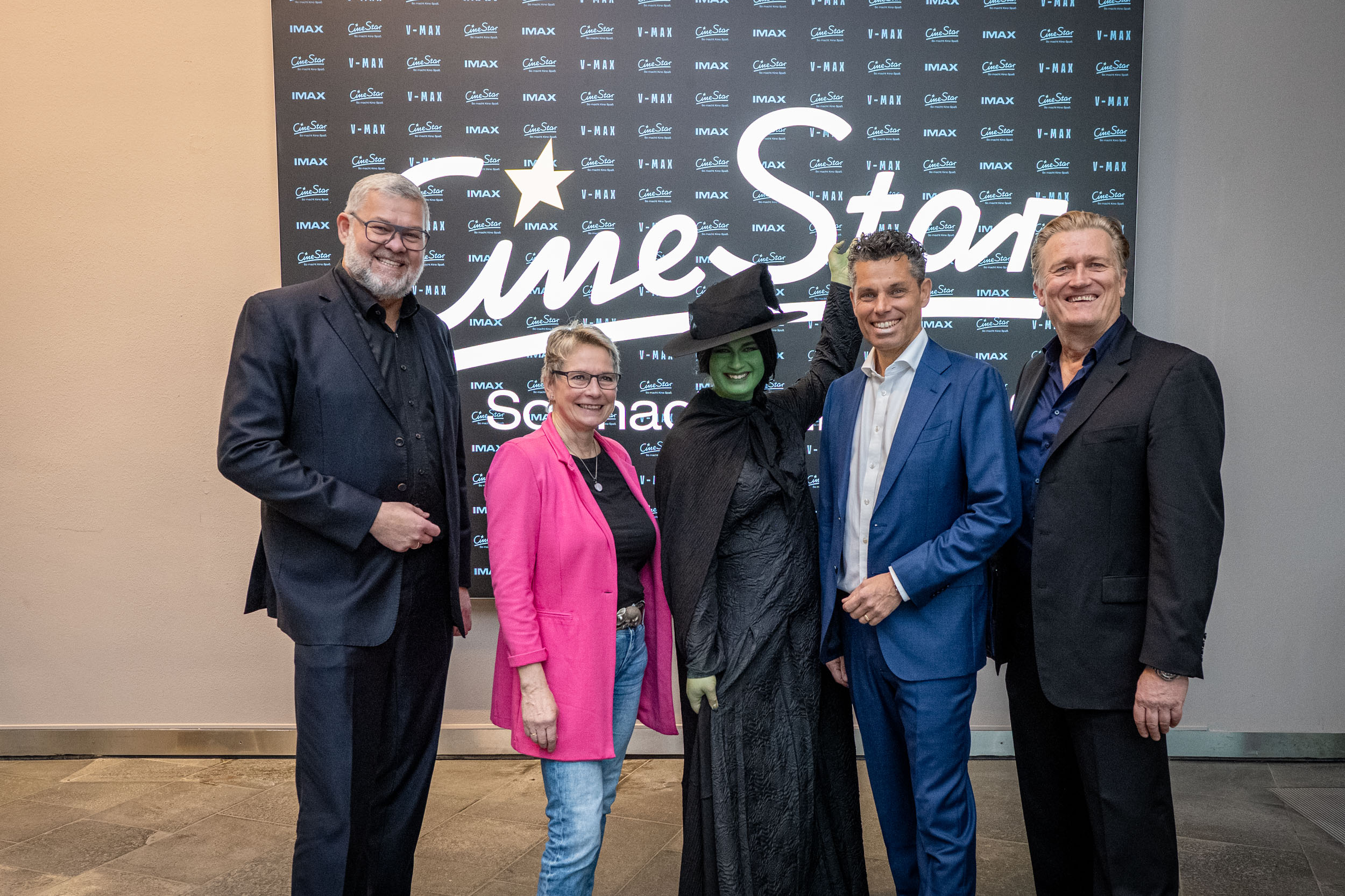 Bürgermeisterin Mais bei der Cinestar-Wiedereröffnung.