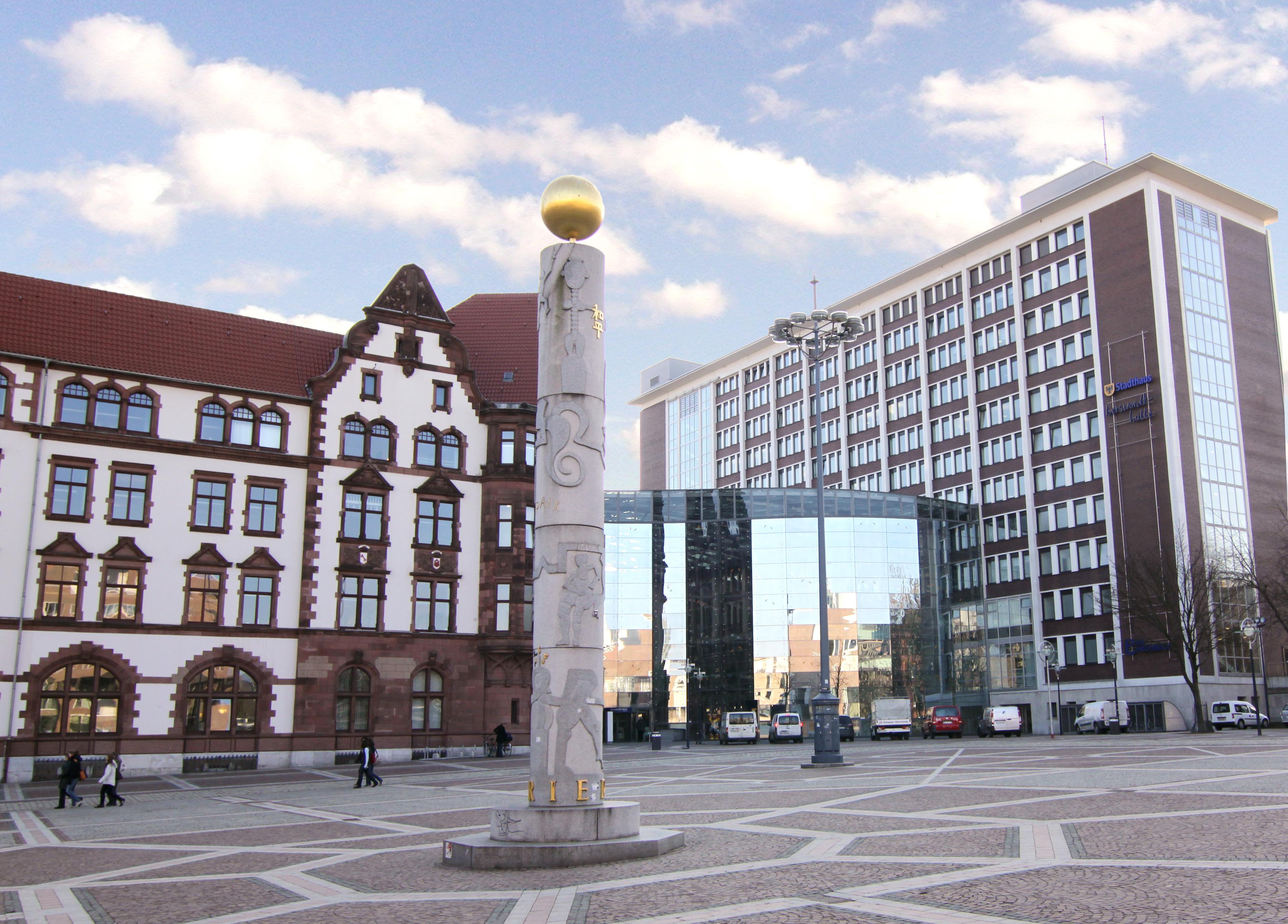 Berswordthalle und altes Stadthaus