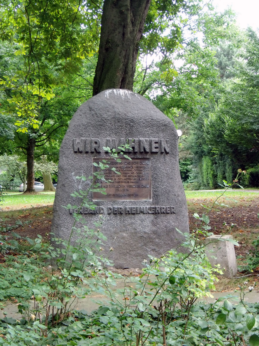 Gedenkstein für Flüchtlinge, Vertriebene und Deportierte aus Osteuropa