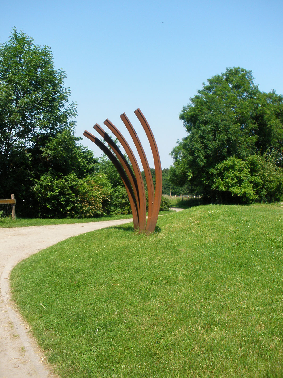 o. T. (Eisenbahnschienen)