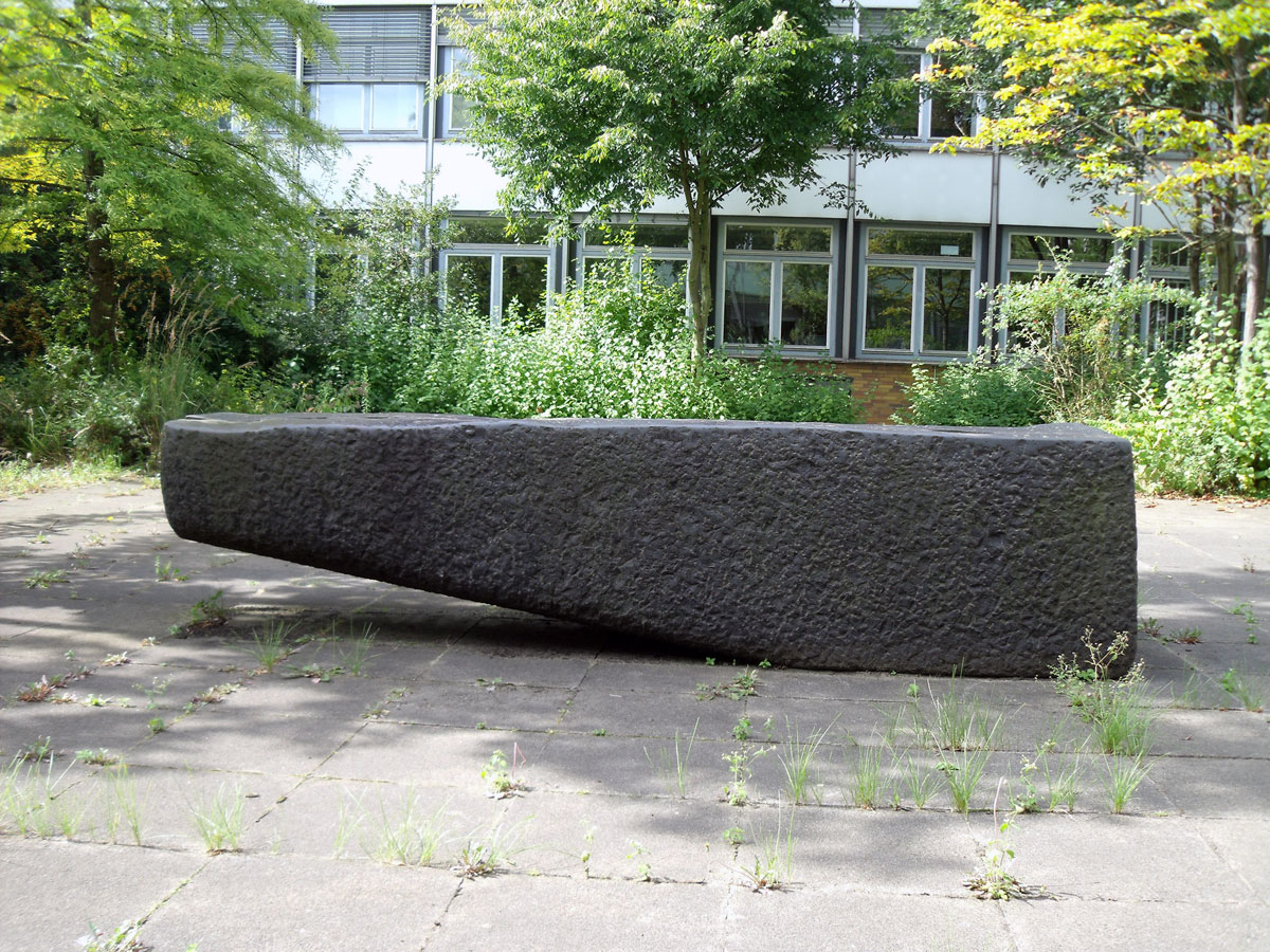 o. T. (Steinskulptur)
