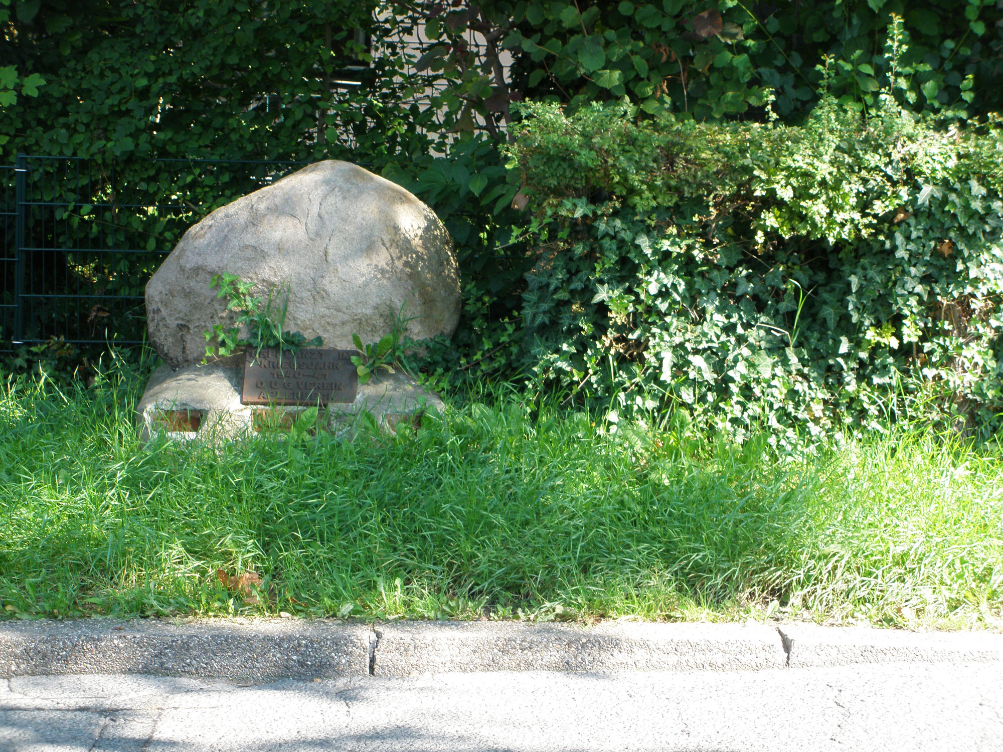 Gedenkstein des Obst- und Gartenbauvereins