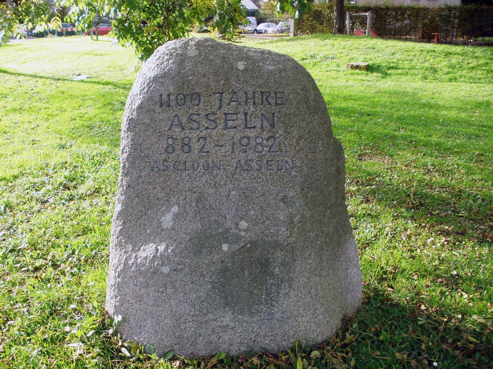 Gedenkstein 1100 Jahre Asseln