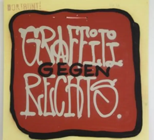 Postkartenmotiv mit dem Aufdruck "Graffiti gegen Rechts"