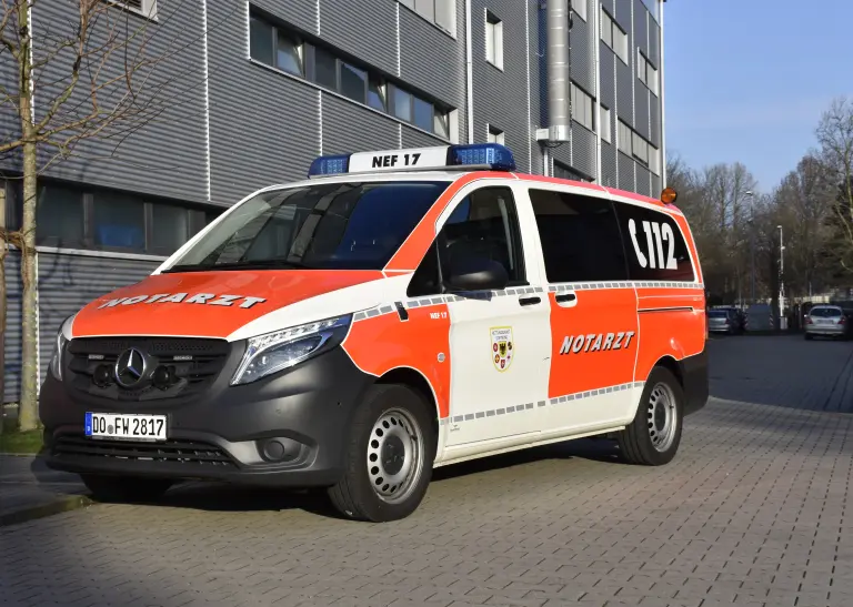 Notarzteinsatzfahrzeug des Dortmunder Rettungsdienstes