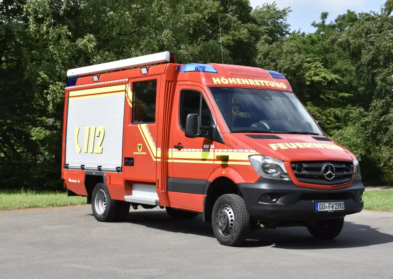 Gerätewagen der Höhenrettung Feuerwehr Dortmund