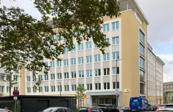 Perspektive auf das Gebäude des Sozialamtes Dortmund in der Luisenstraße 11-13 