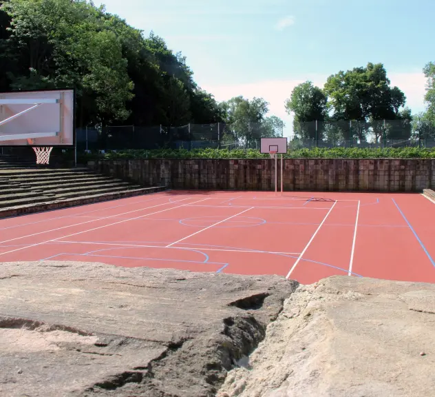 Der neue Basketballplatz im Hoeschpark.